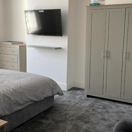 Church Inn En-Suite Rooms With Wi-Fi Moorside Bagian luar foto